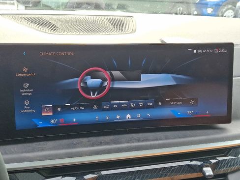 Used 2026 BMW X7 xDrive40i w/ M Sport Package image 18