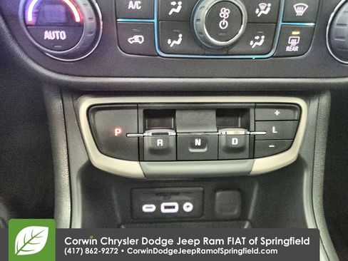 Used 2024 GMC Terrain Denali w/ Denali Premium Package image 29