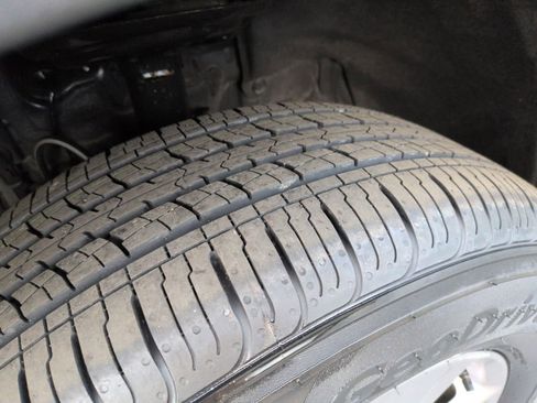 Certified 2023 Toyota RAV4 XLE image 28