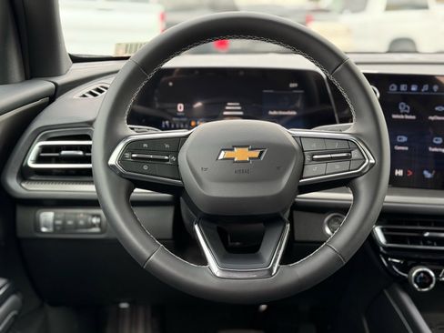 New 2026 Chevrolet Traverse LT image 23