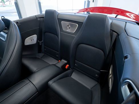 Used 2022 Mercedes-Benz SL 55 AMG 4MATIC image 39