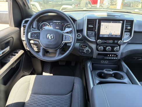 New 2026 RAM 1500 Express AWD/4WD image 13