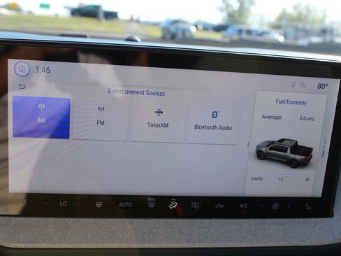 New 2025 Ford Maverick XLT w/ XLT Luxury Package image 25