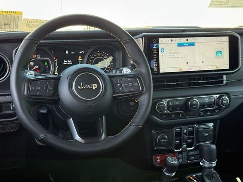 New 2025 Jeep Wrangler Unlimited Rubicon 392 image 26