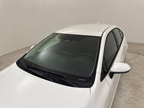 Used 2026 Toyota Corolla LE FWD image 17