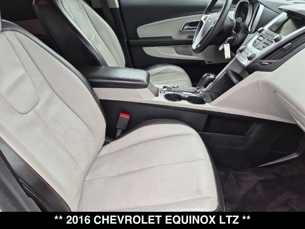 Used 2016 Chevrolet Equinox LTZ w/ Enhanced Convenience Package AWD/4WD image 32