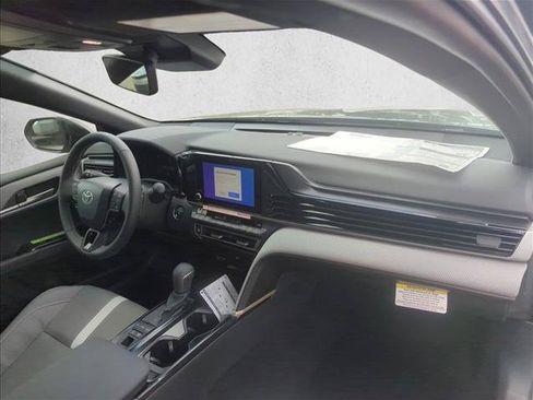 Used 2026 Toyota Camry SE w/ Convenience Package FWD image 26