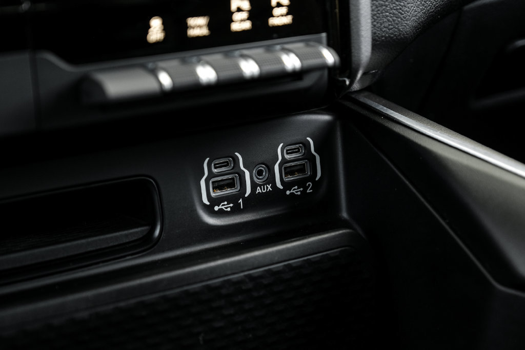 Used 2023 RAM 1500 Big Horn AWD/4WD image 38