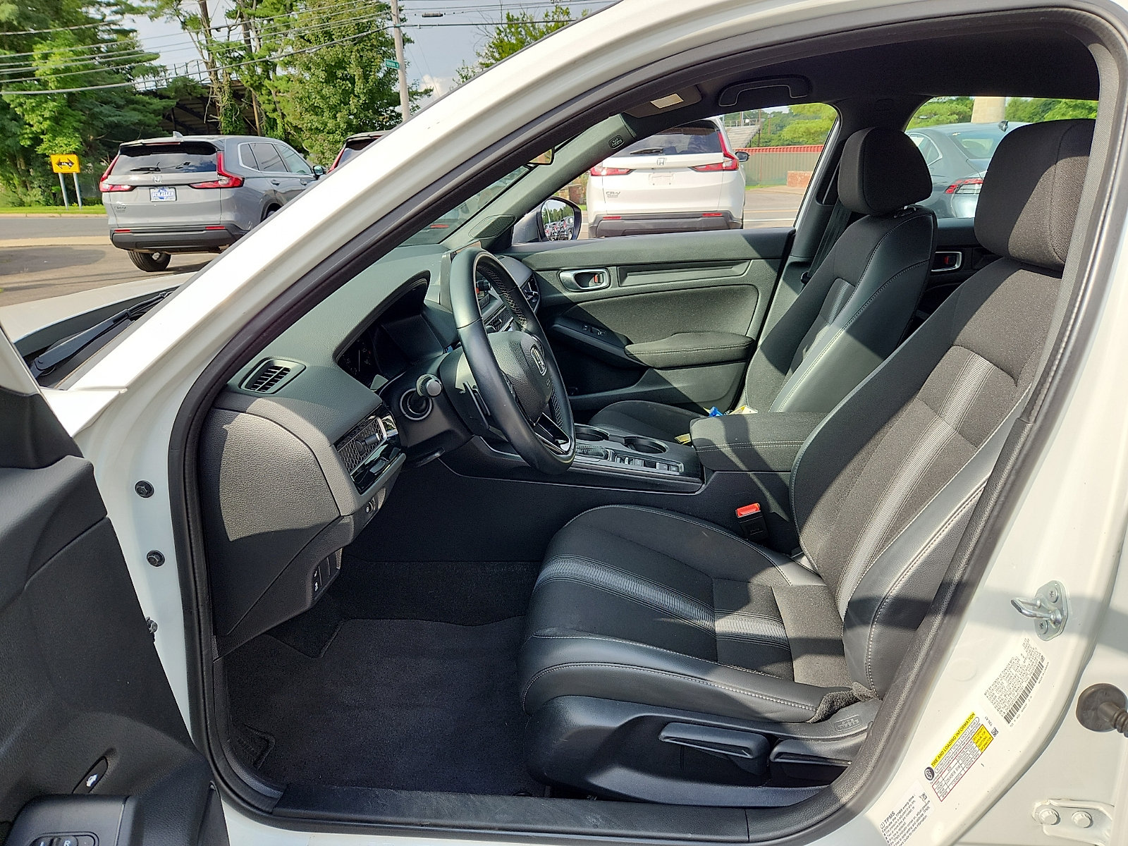 Used 2023 Honda Civic Sport image 14