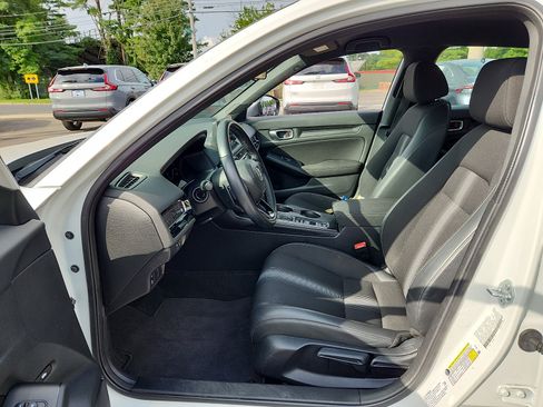 Used 2023 Honda Civic Sport image 14