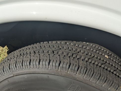 New 2025 Chevrolet Express 2500 w/ Driver Convenience Package image 12