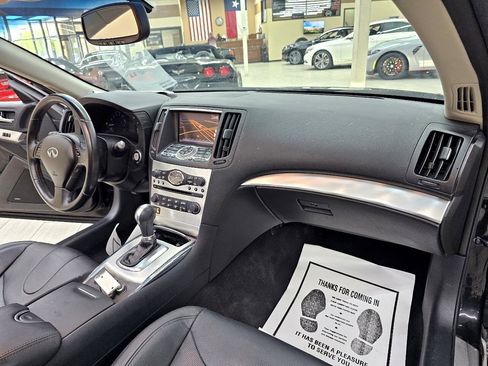 Used 2013 INFINITI G37 Sport w/ Premium Pkg image 19