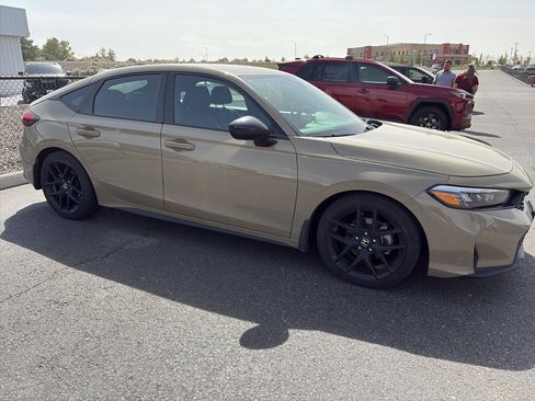 Used 2025 Honda Civic Sport image 8