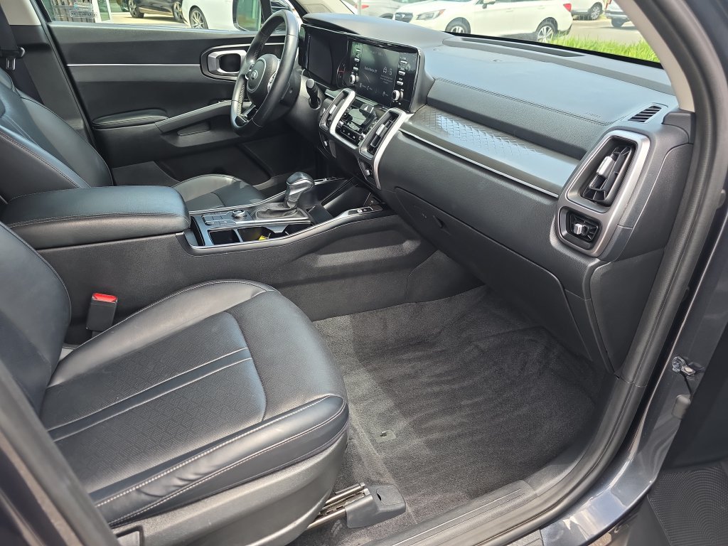 Used 2021 Kia Sorento S w/ Panoramic Sunroof Package AWD/4WD image 36