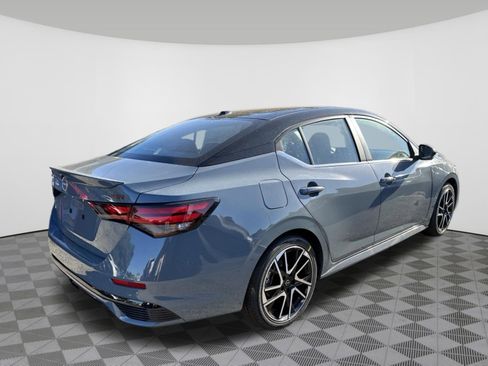 New 2025 Nissan Sentra SR w/ SR Premium Package image 3