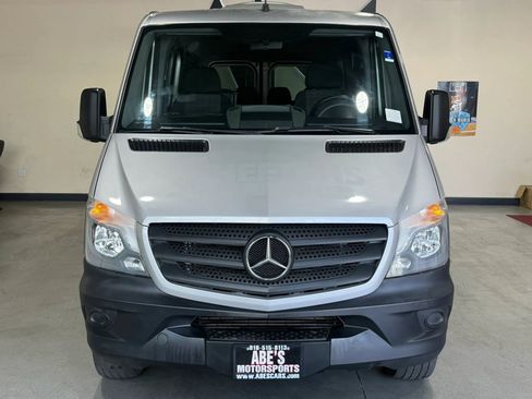 Used 2016 Mercedes-Benz Sprinter 2500 image 4