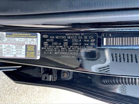 Used 2020 Kia Forte LXS FWD image 30