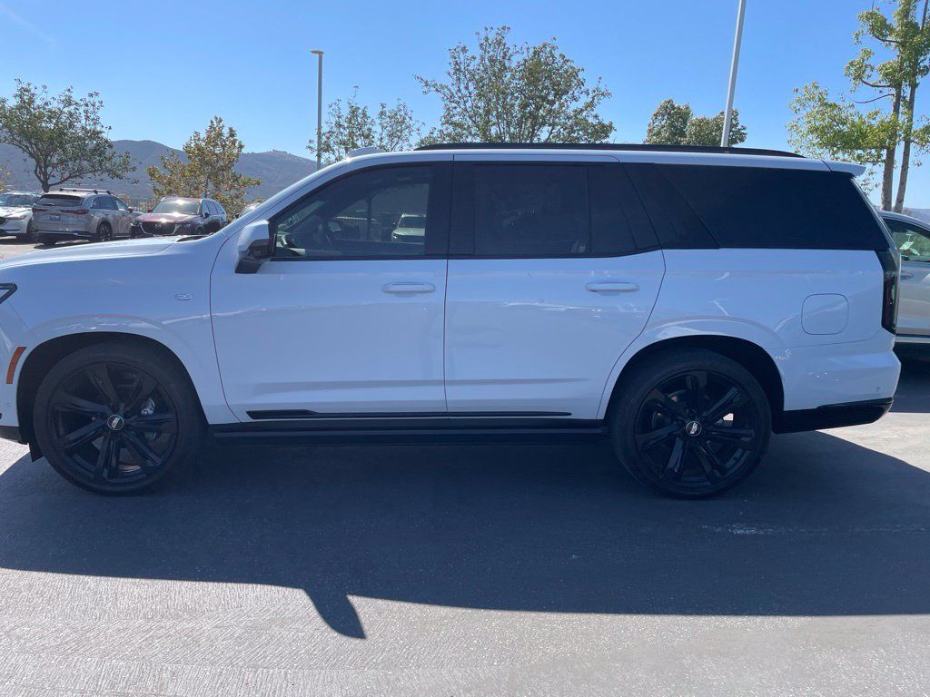Used 2026 Cadillac Escalade Platinum Sport AWD/4WD image 5