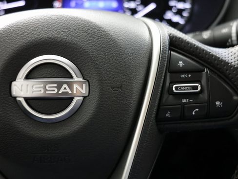 Used 2023 Nissan Maxima SV w/ Floor Mat Group image 28