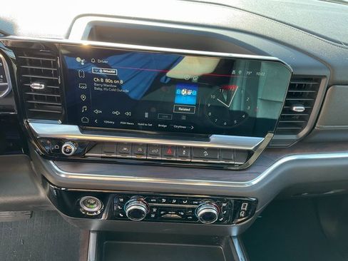 Used 2023 GMC Sierra 1500 SLT w/ SLT Premium Package image 13