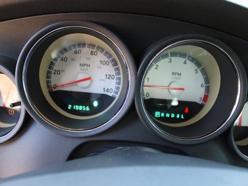 Used 2009 Dodge Charger SXT image 20