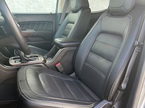 Used 2022 GMC Canyon Denali AWD/4WD image 8