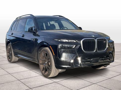 Used 2024 BMW X7 M60i w/ Executive Package image 2