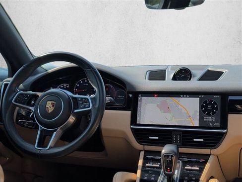 Used 2020 Porsche Cayenne AWD/4WD image 20