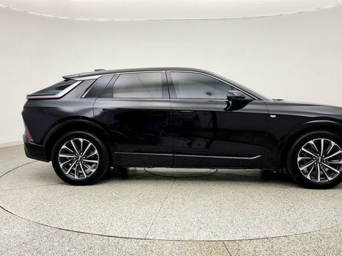 Used 2024 Cadillac Lyriq Sport RWD image 4
