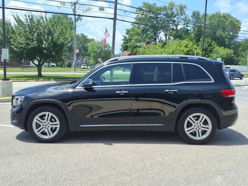 Used 2023 Mercedes-Benz GLB 250 4MATIC image 7