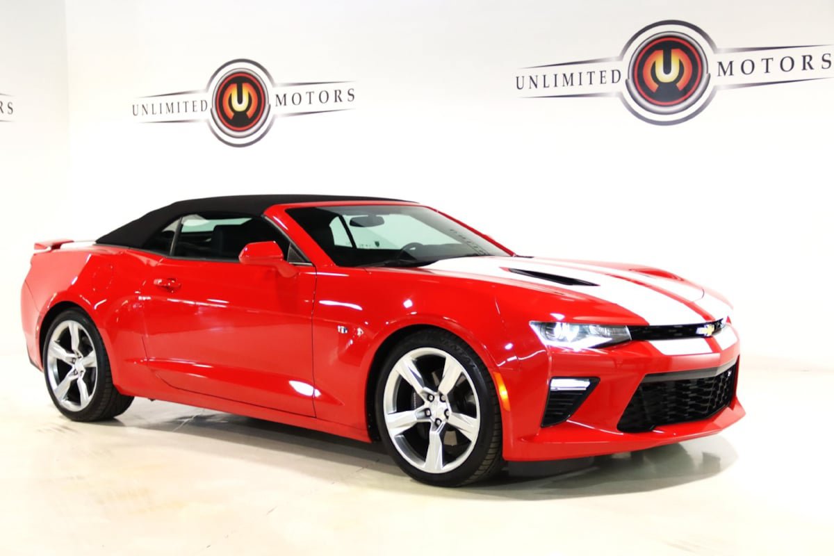 Used 2018 Chevrolet Camaro SS RWD image 85
