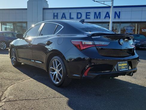 Used 2021 Acura ILX w/ Premium Package FWD image 4