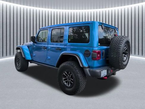 Used 2024 Jeep Wrangler Unlimited Rubicon AWD/4WD image 12