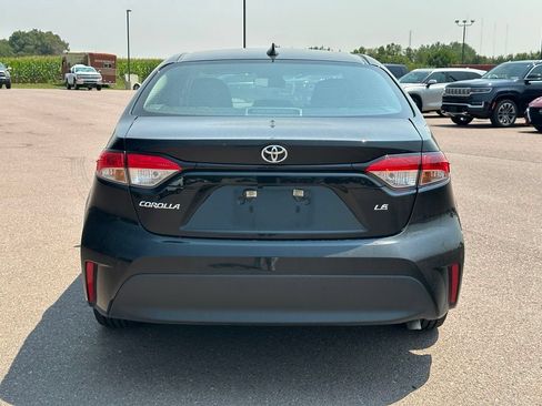 Used 2024 Toyota Corolla LE FWD image 36
