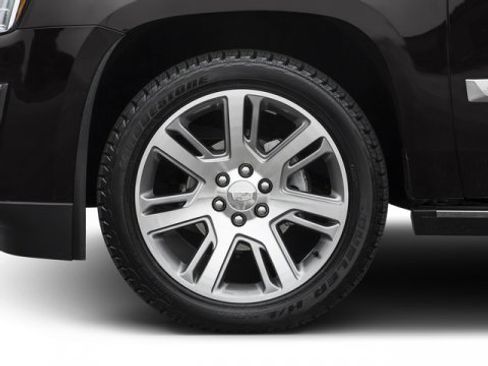 Used 2016 Cadillac Escalade Premium image 13