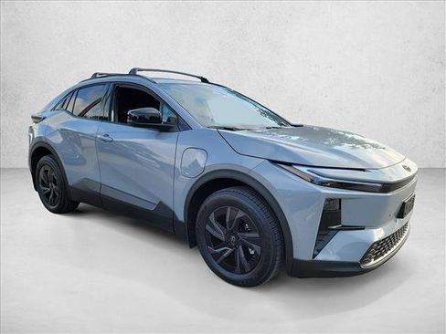 Used 2026 Toyota C-HR AWD/4WD image 3
