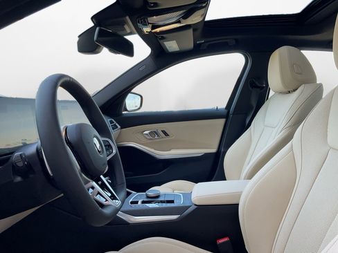 New 2026 BMW 330i Sedan w/ M Sport Package image 9