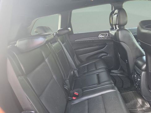 Used 2019 Jeep Grand Cherokee Limited w/ Luxury Group II RWD image 26