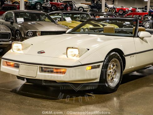 Used 1986 Chevrolet Corvette Pace Car Edition image 19