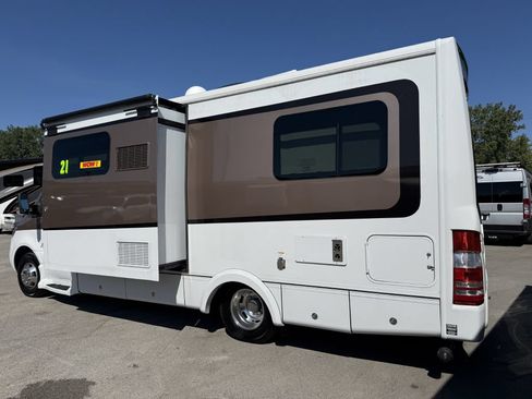 Used 2019 Mercedes-Benz Sprinter 170 image 34