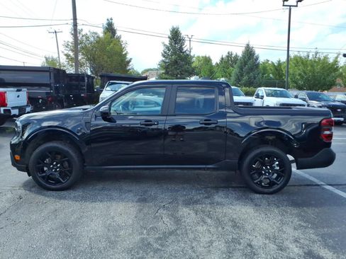 Certified 2025 Ford Maverick XLT w/ Black Appearance Package AWD/4WD image 7