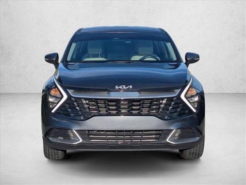 Used 2023 Kia Sportage EX FWD image 2