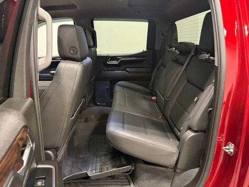 Used 2024 GMC Sierra 1500 SLT w/ SLT Convenience Package image 33