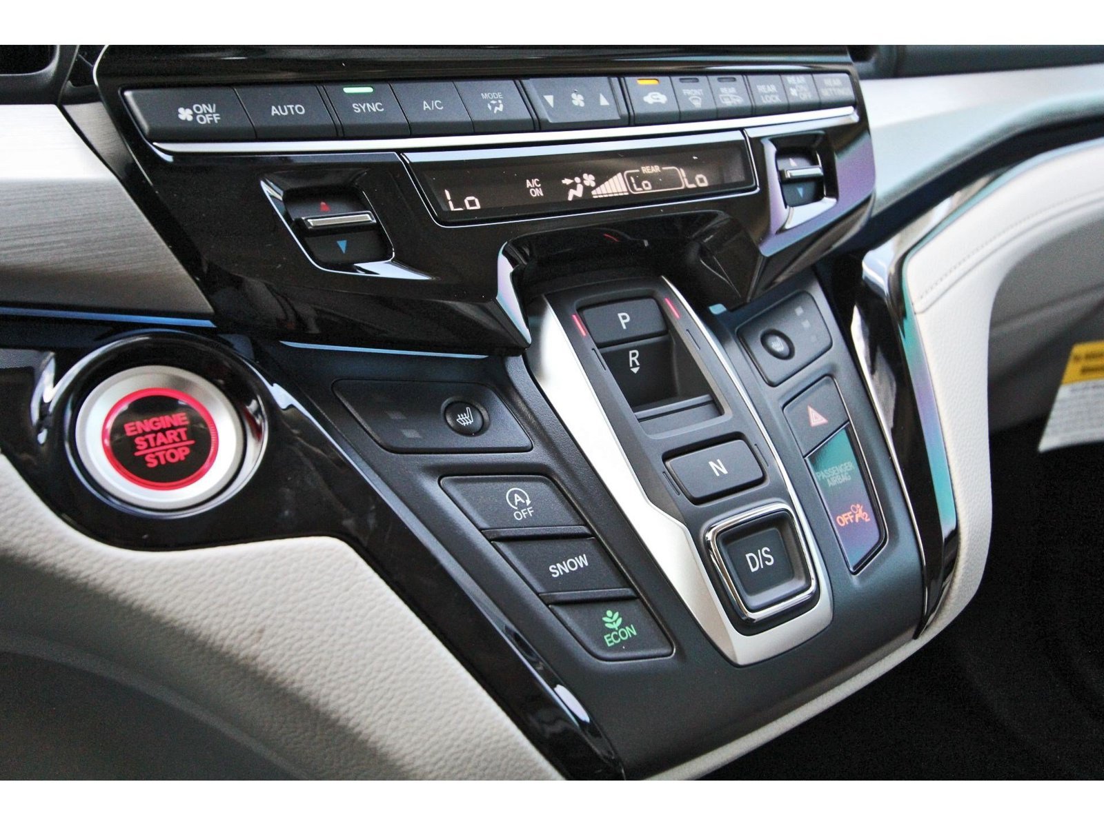 New 2027 Honda Odyssey Touring image 29