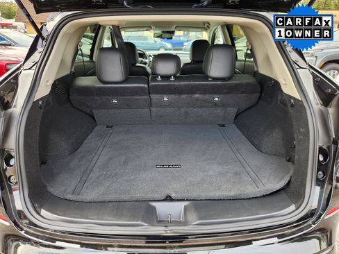 Certified 2024 Nissan Murano SV w/ SV Midnight Edition Package image 18