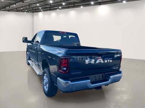 Used 2026 RAM 2500 Big Horn AWD/4WD image 5