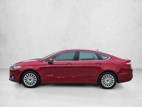 Used 2014 Ford Fusion SE w/ Equipment Group 502A image 9