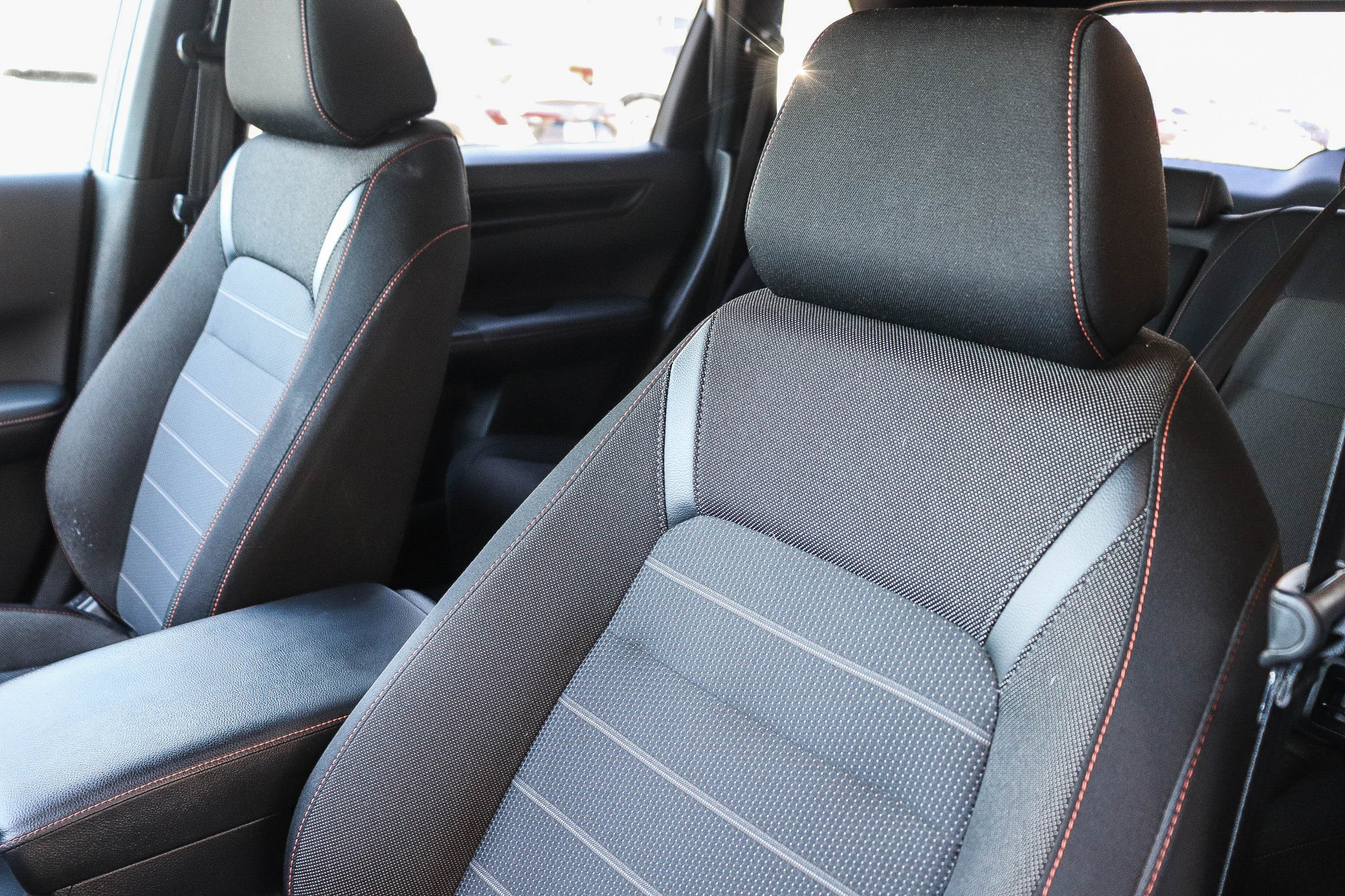 Certified 2025 Honda CR-V Sport image 29