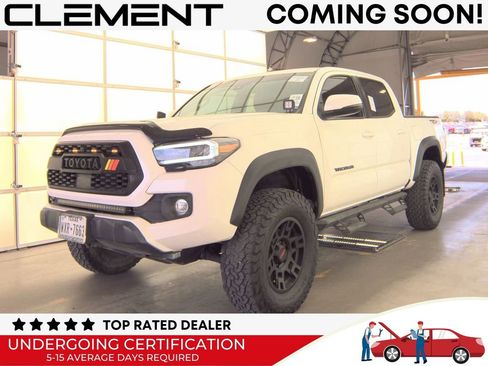Used 2023 Toyota Tacoma TRD Off-Road image 1