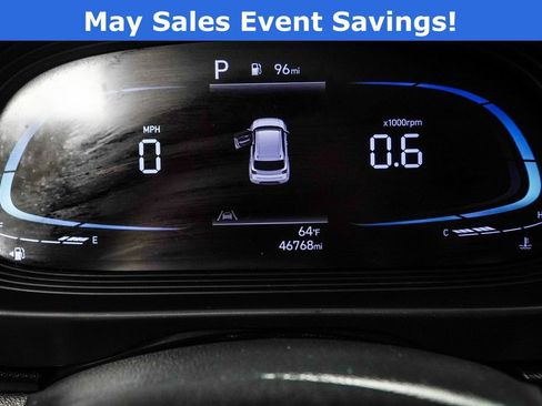Used 2023 Hyundai Venue SEL FWD image 27
